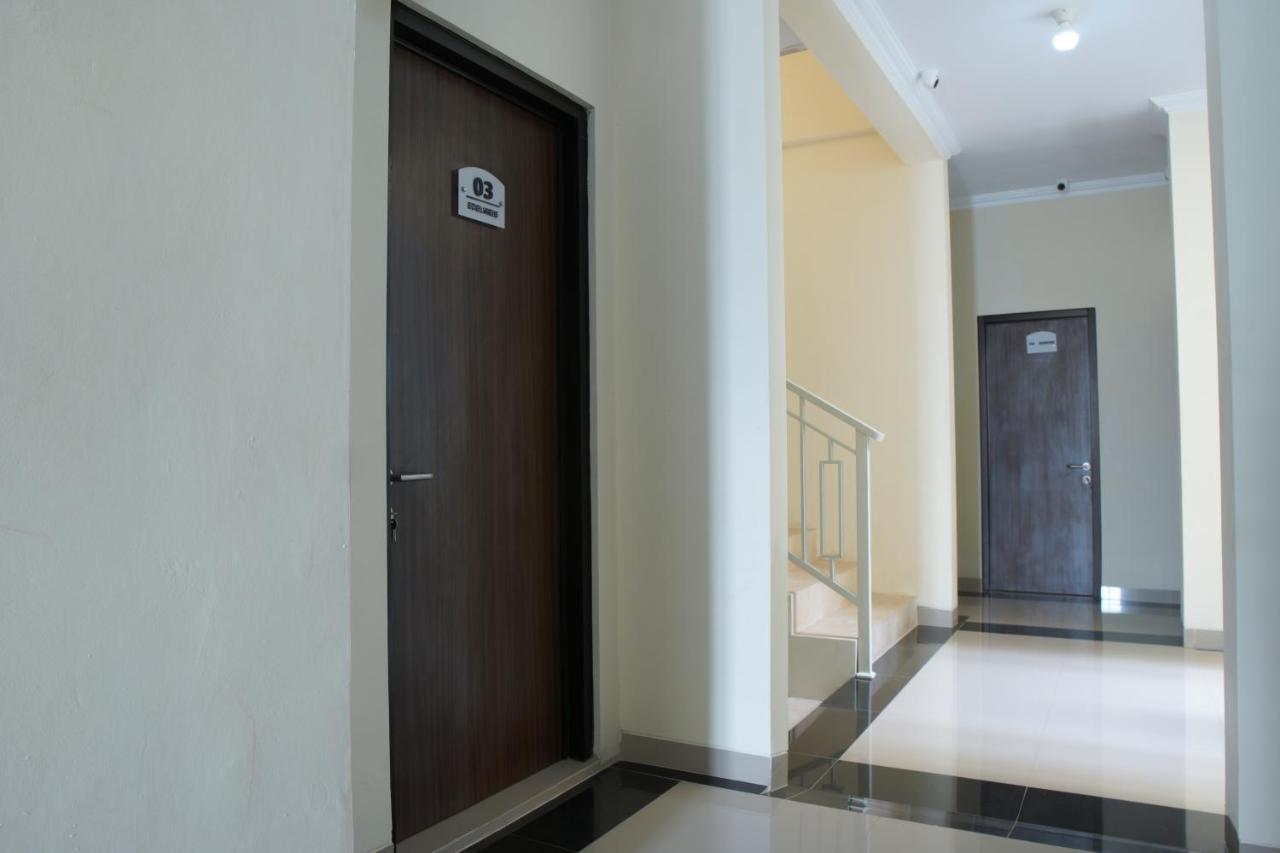 Ostello Kost Eksklusif Teduh Yogyakarta Esterno foto